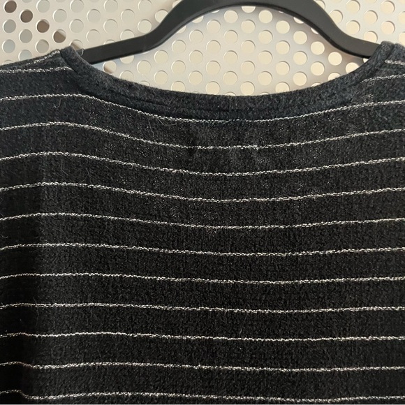 Madewell Modern Striped Tie Front Top Size XL black and White Striped - Picture 7 of 8